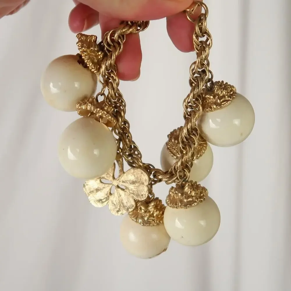Vintage 80s Gold Chain Cream Circle Bobble Charms Chunky Bracelet